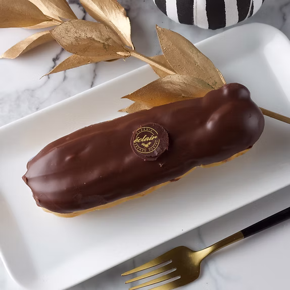 Eclairs French Cafe and Bakery Classic Éclair